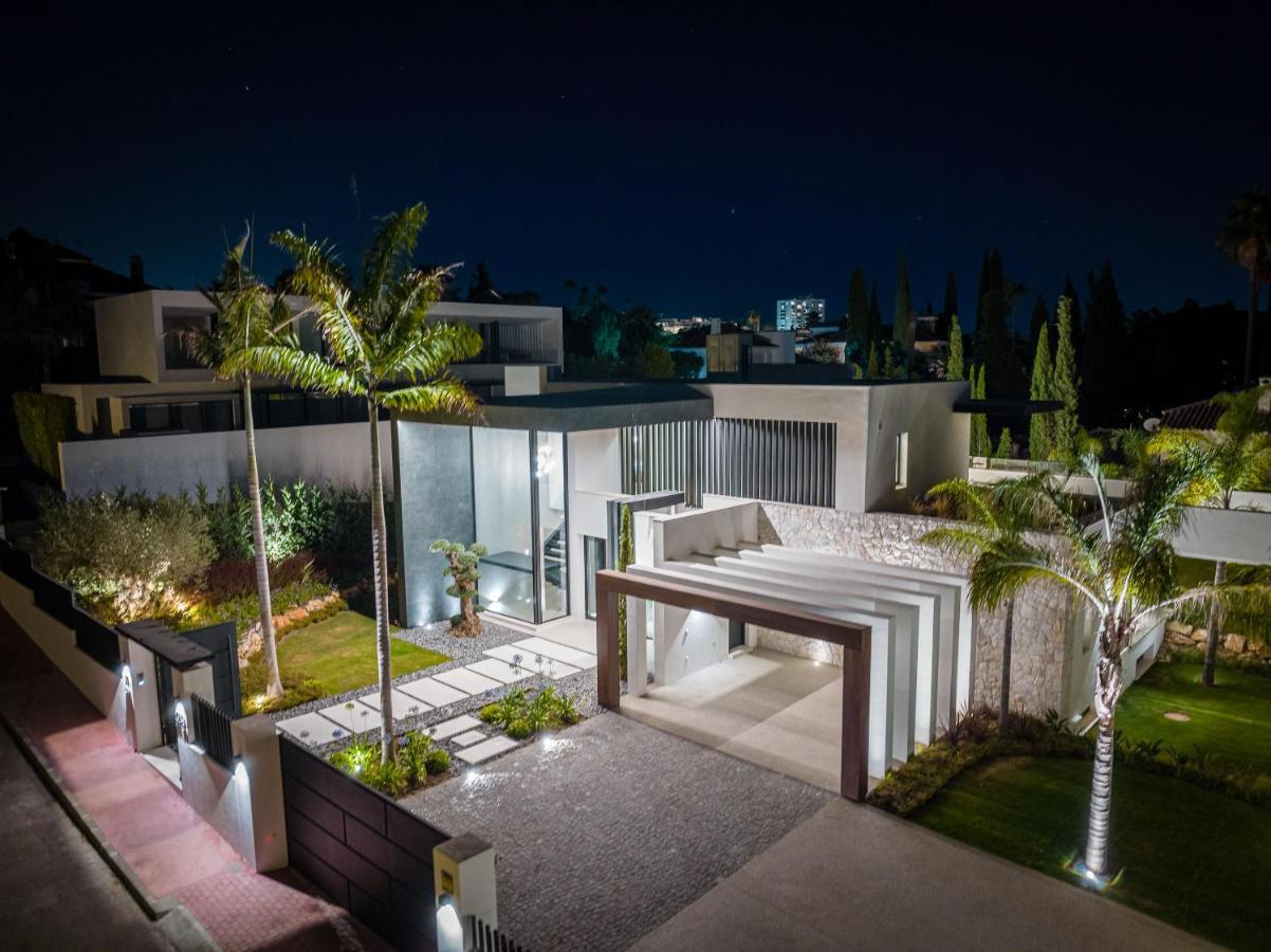 Vacation Marbella I Villa Sirius, Golf Valley, Private Heated Pool, Sauna, Billiard, Cinema, Awarded Holiday Rental Exteriér fotografie